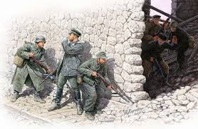 Master Box 1/35 "Who's That?", German Mountain Troops | MB3571